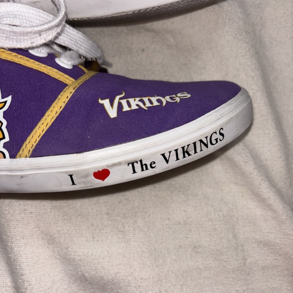 NFL Womens Sz 6.5 Minnesota I Love The Vikings Football Canvas Shoes Purple - Picture 4 of 13